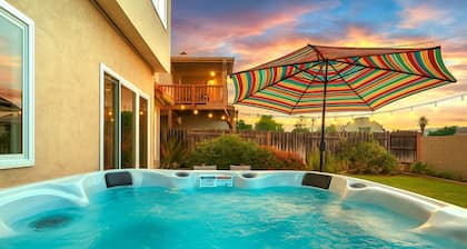 Serenity Villa Hermosa, Jacuzzi, Games, Backyard, 3B Home with outdoor Furniture