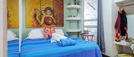 1 soverom, strykejern/-brett, wi-fi og sengetøy