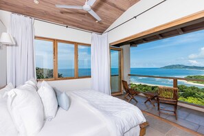 10 chambres, bureau, fer et planche à repasser, lit parapluie