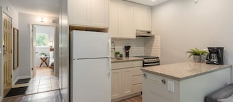 1BR Condo by Creekside Gondola | Free Parking
