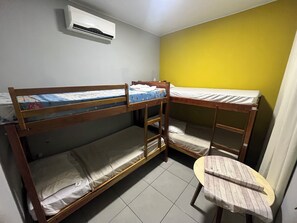 Basic Shared Dormitory | Free WiFi - Jambu Hostel Belém  (Belém)