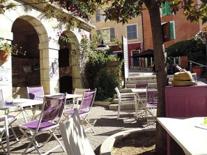 Restauration extérieure