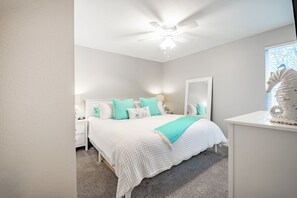 2 slaapkamers, een strijkplank/strijkijzer, wifi, beddengoed