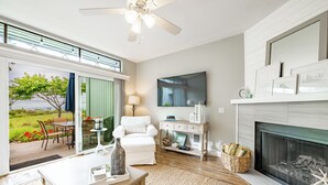 Unclassified image, 3 of 25, button - The Beach Retreat-Stylish 2-bedroom view condo in Birch Bay  (Blaine)