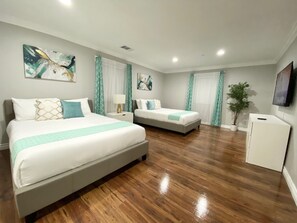 4 chambres, fer et planche Ă repasser, Wi-Fi, draps fournis