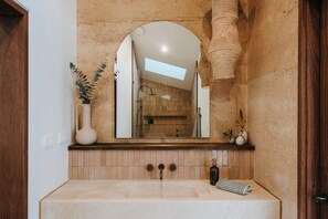Shower, hair dryer, towels, soap - Oak Studio as Featured in Grand Designs Magazine (Buckaroo)
