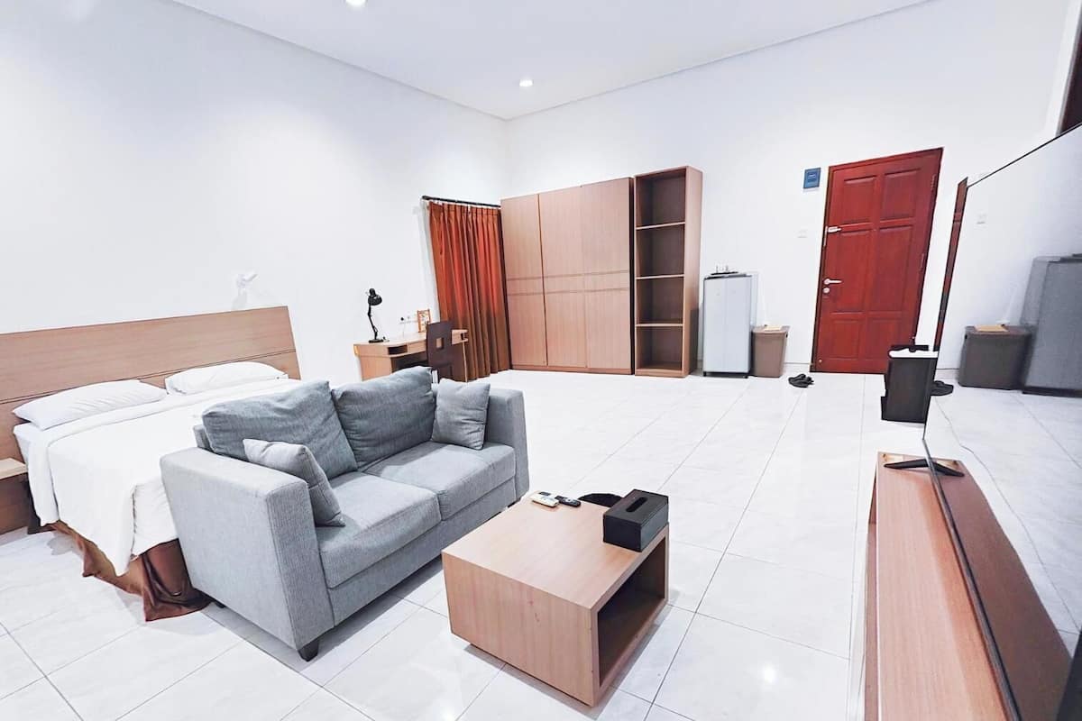 Junior Room