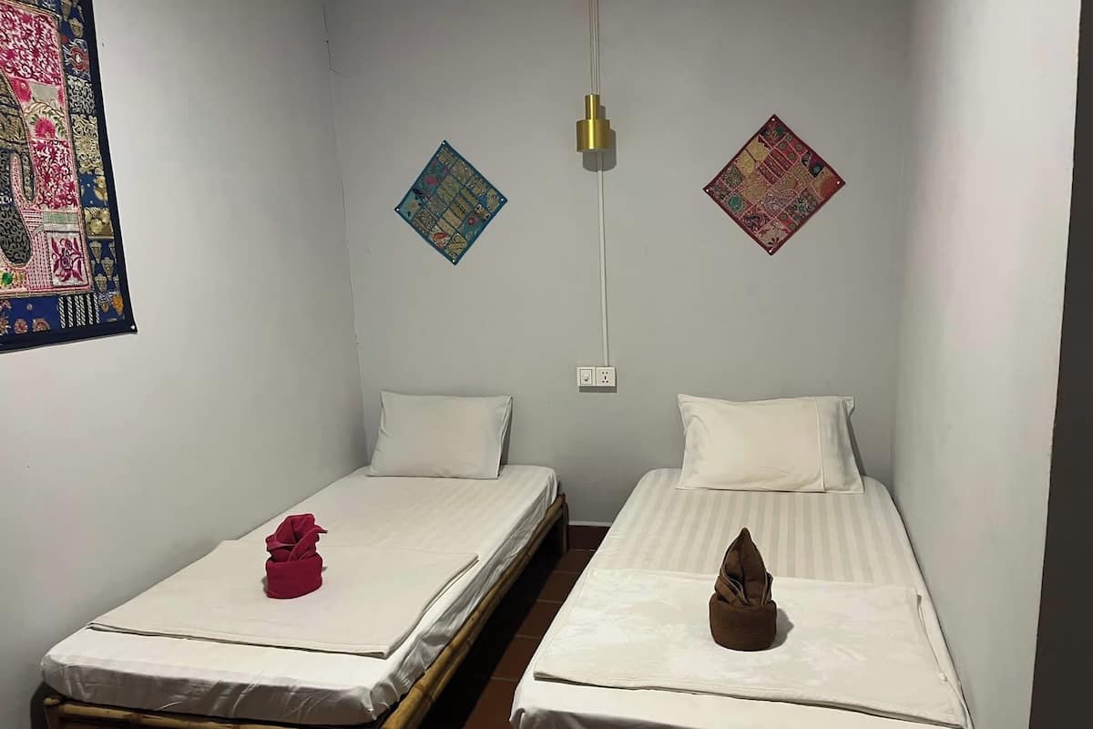 Comfort-Doppelzimmer, Stadtblick | Kostenloses WLAN, Bettwäsche