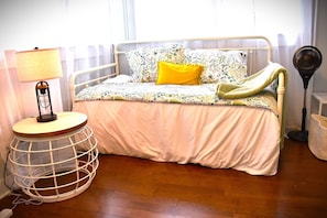 3 bedrooms, desk, iron/ironing board, travel cot