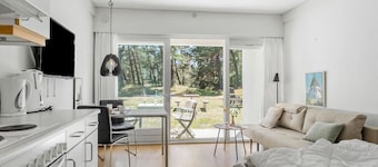 Awesome apartment in Nexø with WiFi