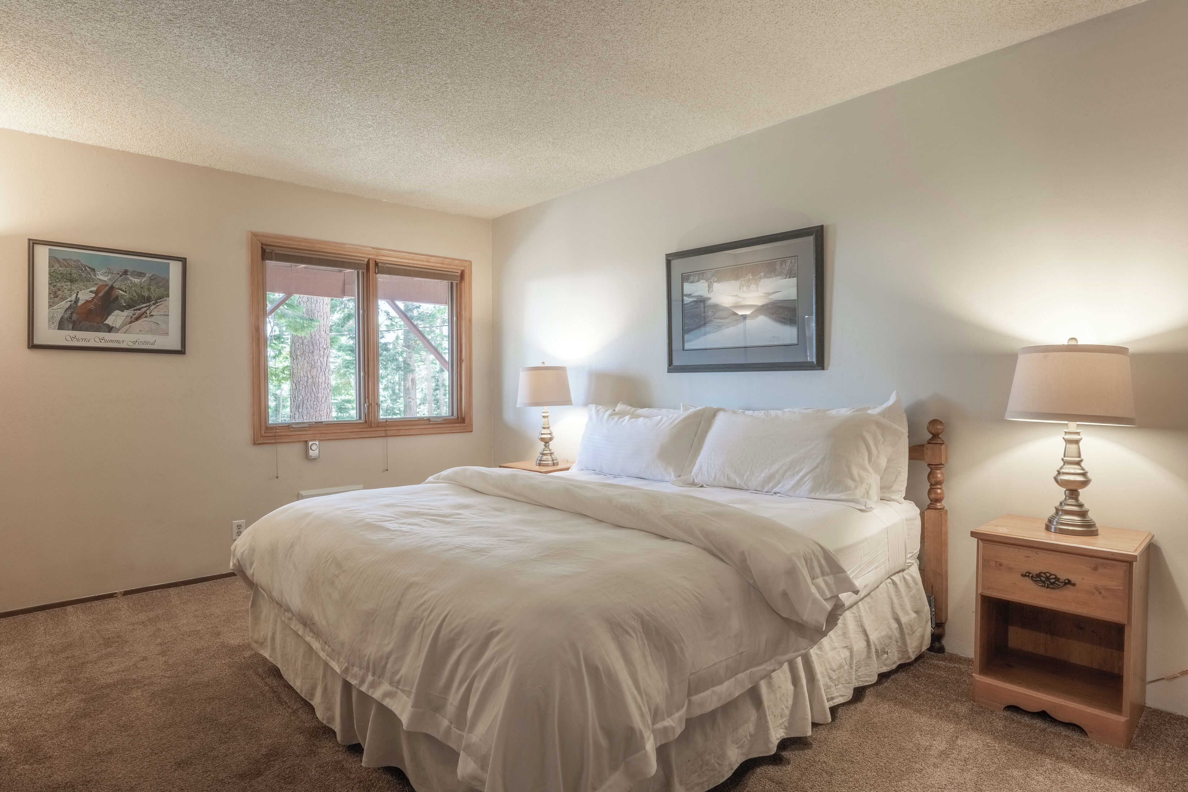 3 多间卧室、办公桌、熨斗/熨衣板、旅行婴儿床