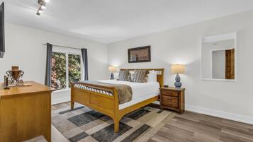 2 slaapkamers, een strijkplank/strijkijzer, wifi, beddengoed