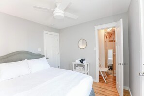 4 Schlafzimmer, Bügeleisen/Bügelbrett, WLAN, Bettwäsche