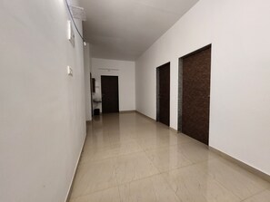 Interior entrance - The Ranch By Joy Suites (Mahabaleshwar)
