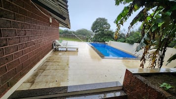 Kolam renang