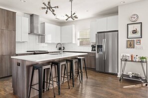 Fridge, microwave, dishwasher, coffee/tea maker