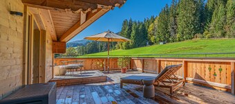 Exclusive apartment with terrace and sauna