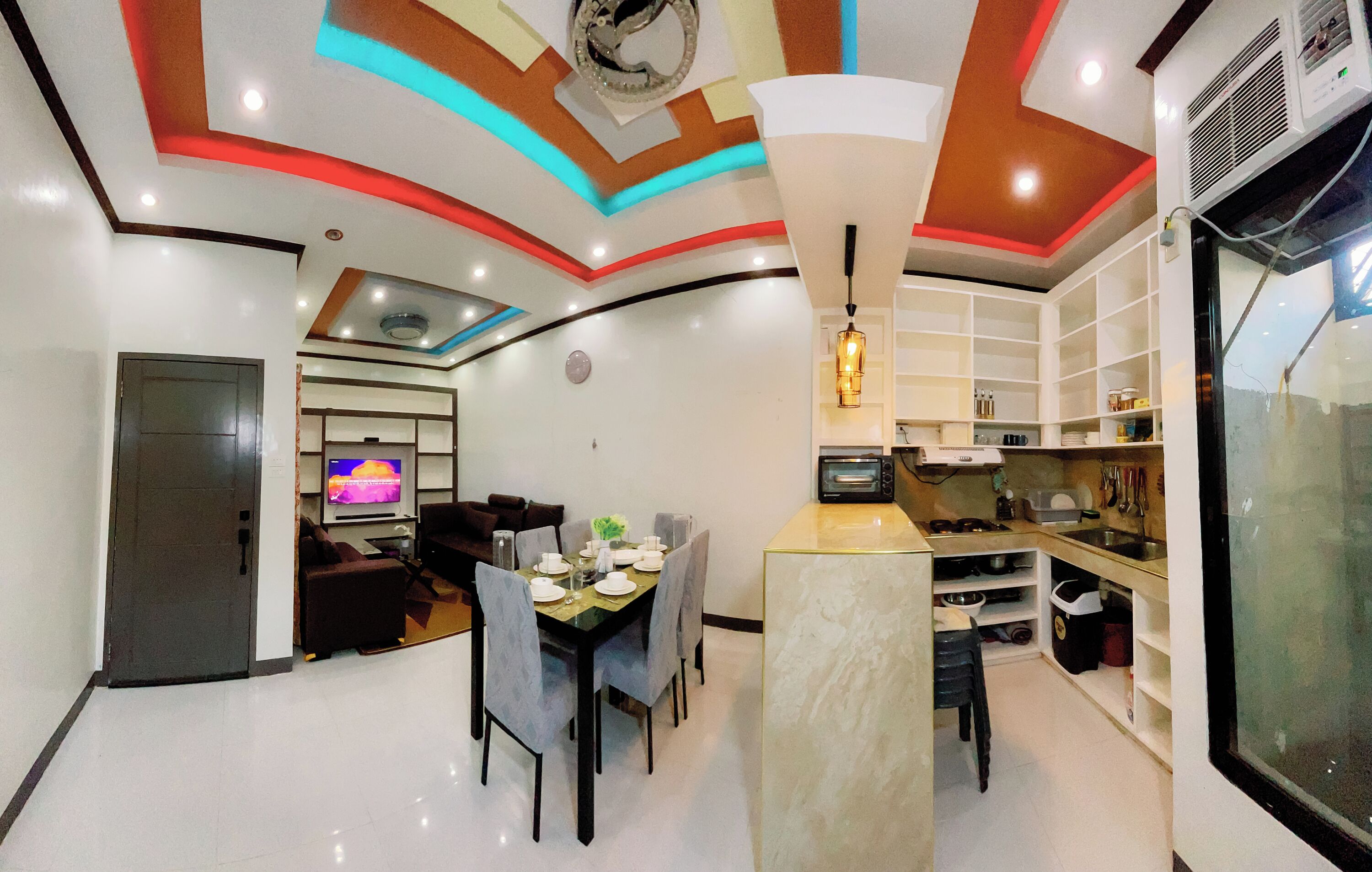 Rumah Khas, 3 kamar tidur, balkon | Makan di kamar
