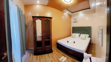 Signature House, 3 Bedrooms, Balcony | 3 bedrooms, individually decorated, individually furnished