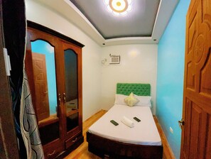 Signature House, 3 Bedrooms, Balcony | 3 bedrooms, individually decorated, individually furnished