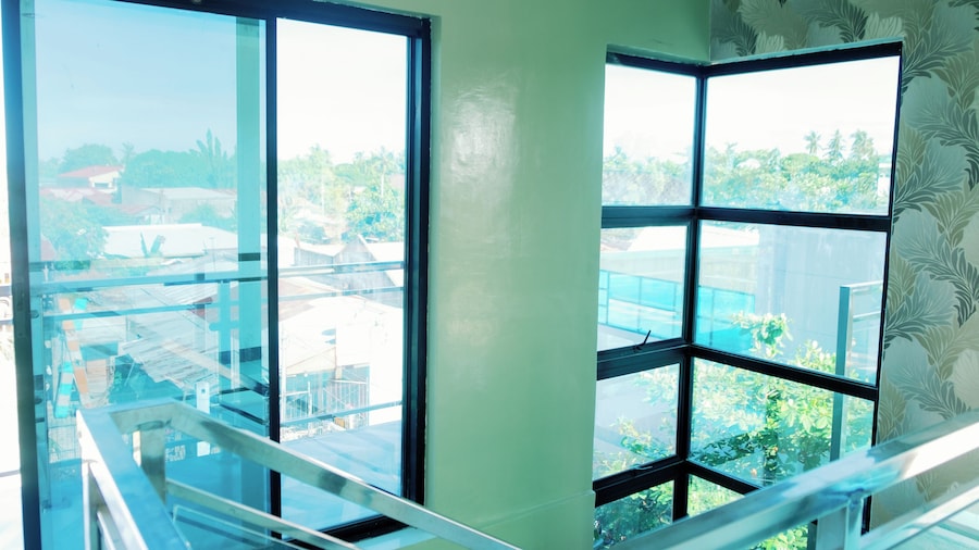 Rb's Three Storey House
