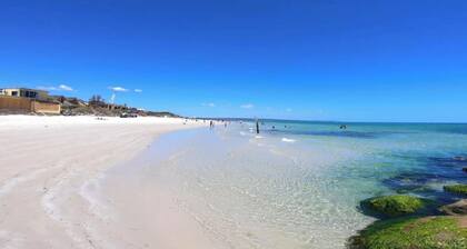Waterfront Canal beach view + Private Jetty