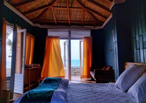 1 bedroom, in-room safe, desk, laptop workspace - Sun & Sand Twin Beach (Saint Martin's Island)