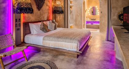 Glamorous Pool Villa 1 Bedroom