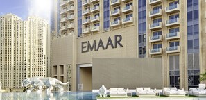 Outdoor pool - LUX The JW Marina Studio 3 (Dubai)