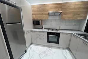 Fridge, microwave, oven, stovetop - Superb apartment S+2 Sahloul 4 Sousse  (Sousse)