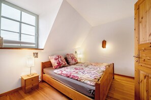 1 soverom, wi-fi (inkludert) og sengetøy