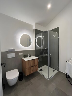 Doccia, asciugacapelli