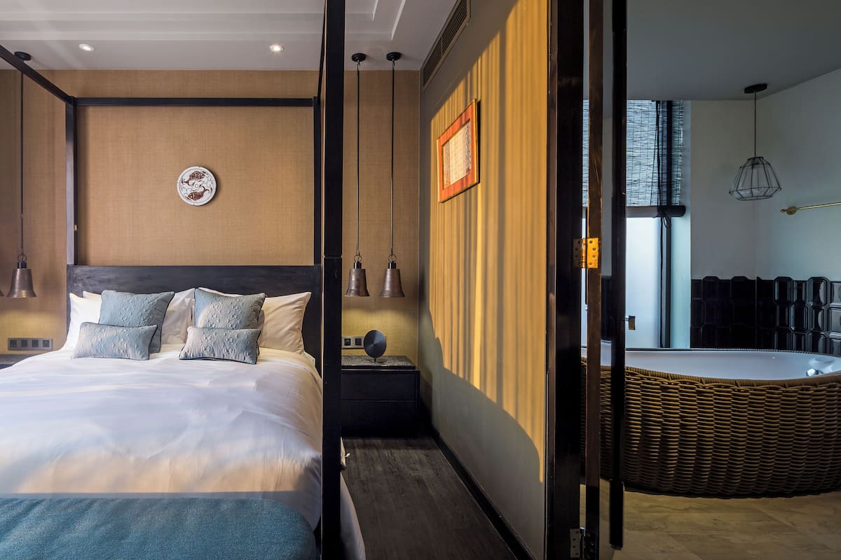 Suite, vue fleuve