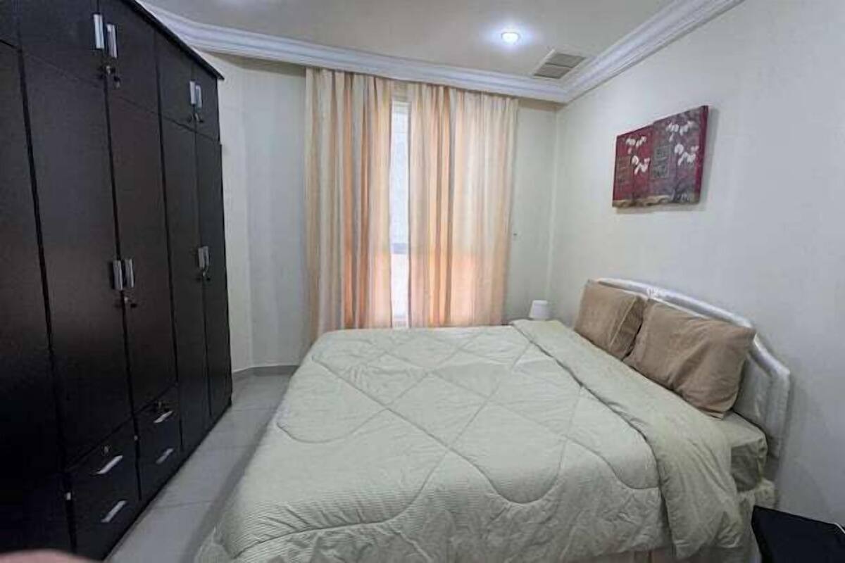 Habitación, 1 cama Queen size, vista a la ciudad