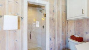 Shower, towels