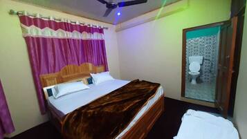 Suite, Mountain View | 1 bedroom, premium bedding, pillow-top beds, soundproofing