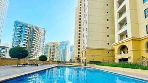 Appartement, 2 slaapkamers, balkon | Zwembad
