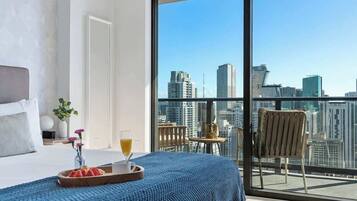 1 bedroom, iron/ironing board, travel cot, WiFi