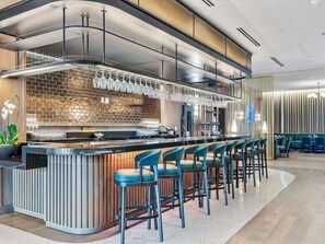 Bar (in der Unterkunft)