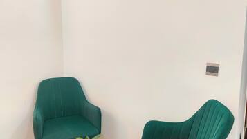 Superior Studio Suite, Balcony, City View | Desk, laptop workspace, soundproofing, iron/ironing board