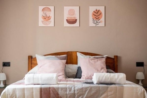 1 bedroom, WiFi, bed sheets