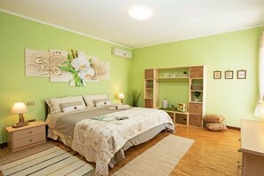 2 chambres, Wi-Fi gratuit, draps fournis