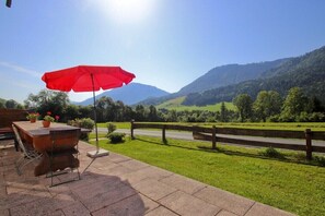 Outdoor dining - Thorau Alm Comfortable (Ruhpolding)