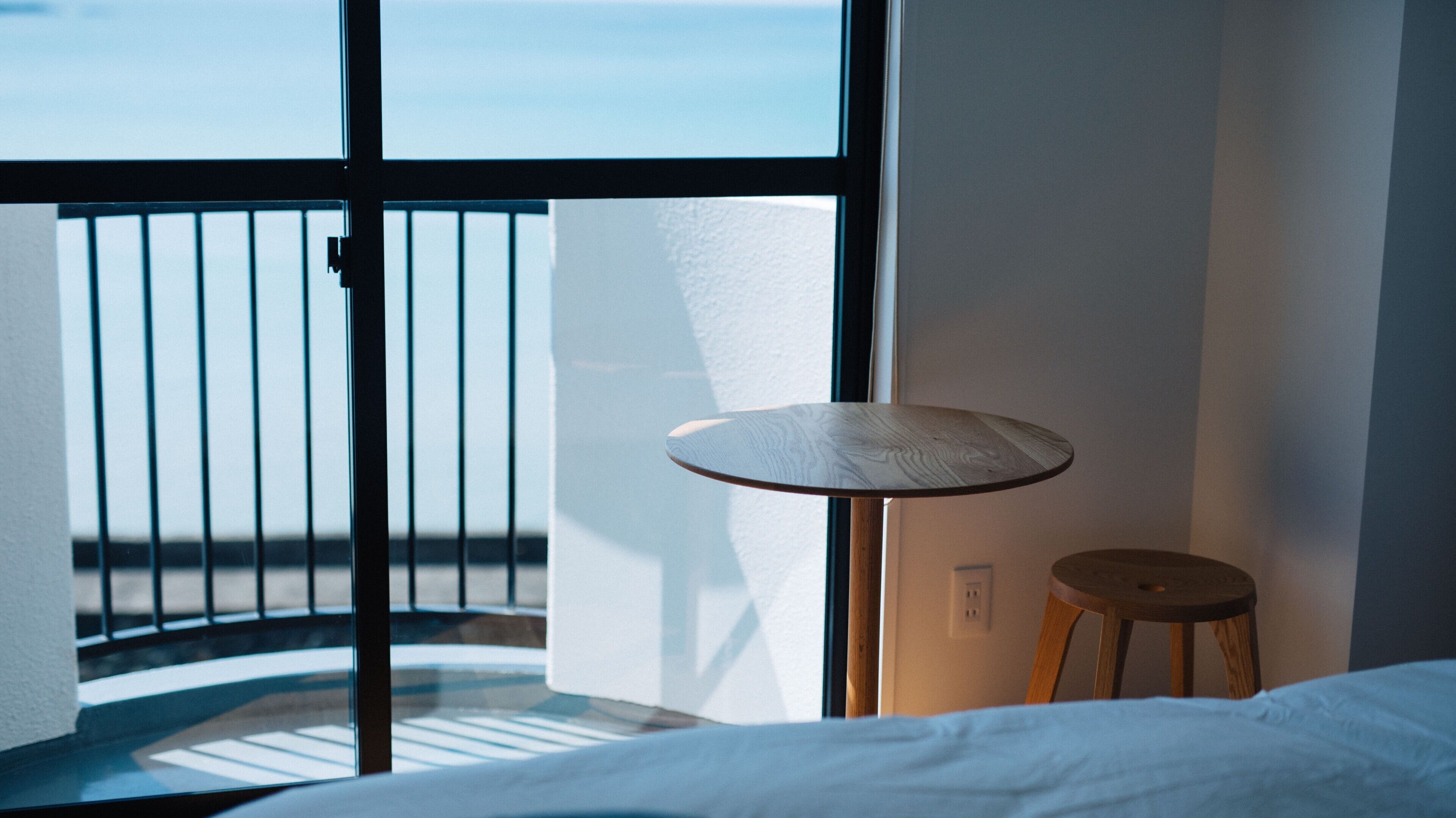 Couette en duvet d'oie, coffres-forts dans les chambres, bureau