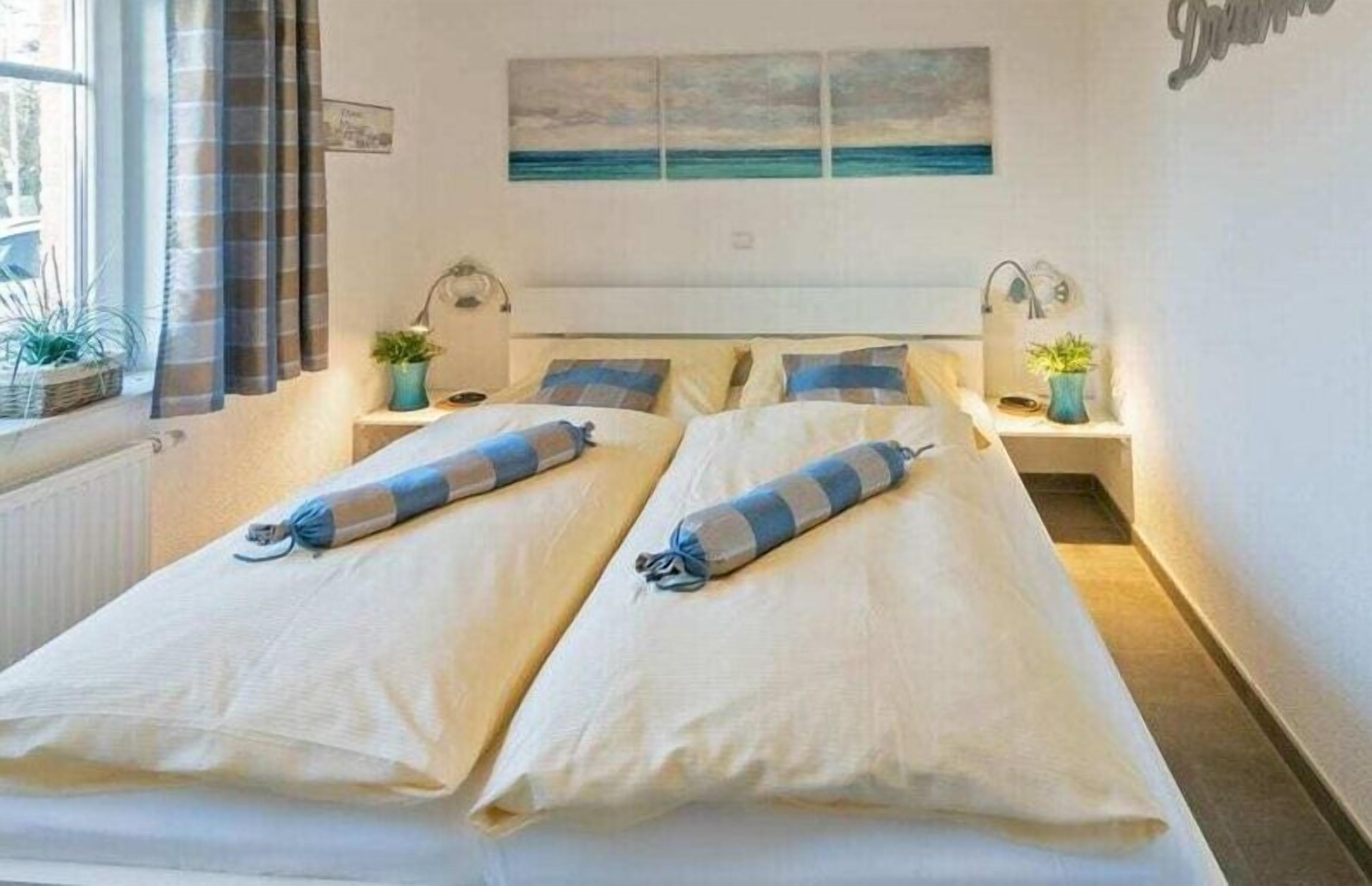 2 Schlafzimmer, Bügeleisen/Bügelbrett, kostenloses WLAN