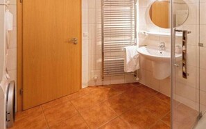 Shower, hair dryer - Holiday apartment Küstenbrise (Norddeich)
