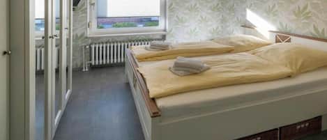2 habitaciones, tabla de planchar con plancha y wifi gratis
