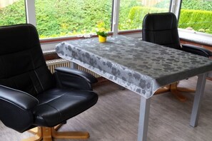Dineren