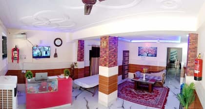 It near to Tajmahal which is Charming 2-bedroom villa in beautiful Agra