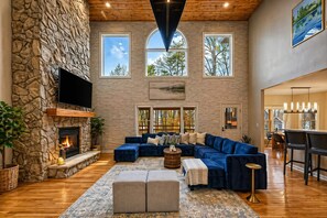 Smart TV, fireplace, offices